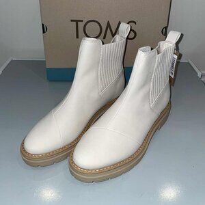 TOMS Cort Boot - NEW IN BOX - Size 7.5